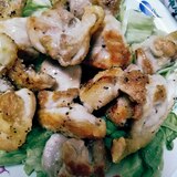 レタス焼き鶏サラダ
